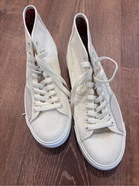 Nike SB Blazers Court Mid — never worn